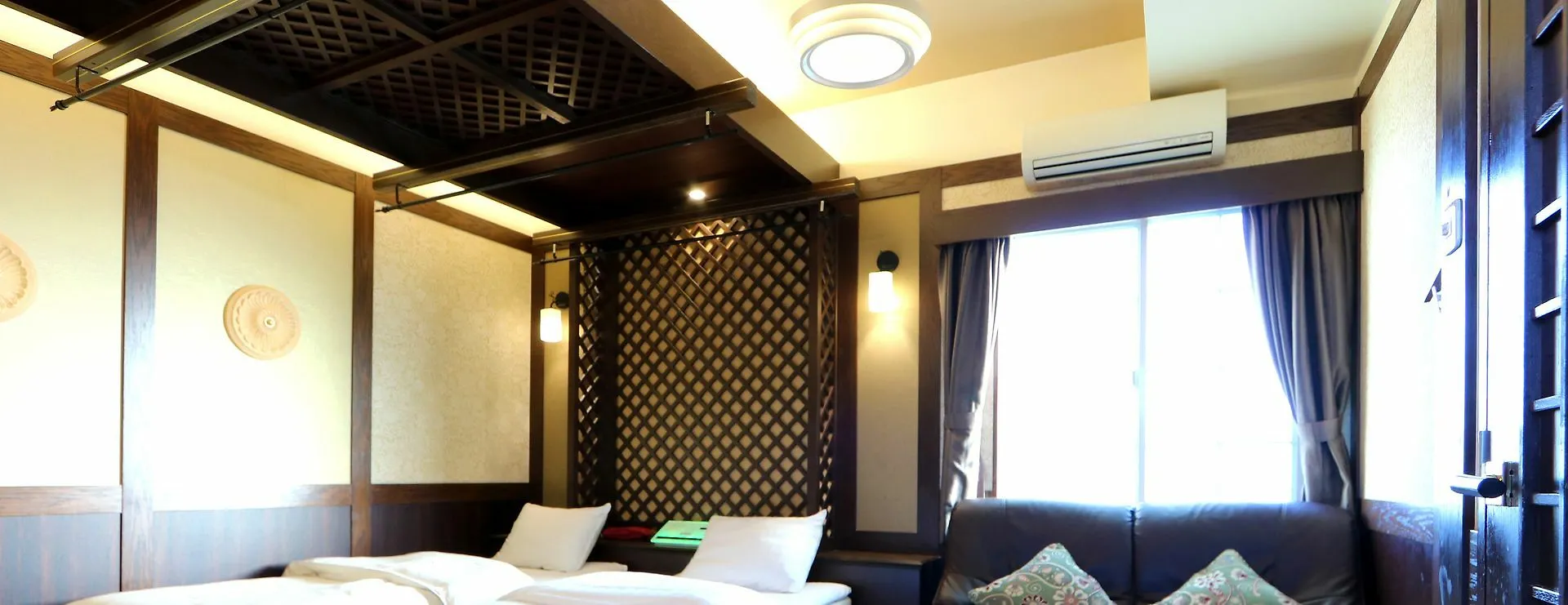 Hotel Kanade Osaka Shinsaibashi