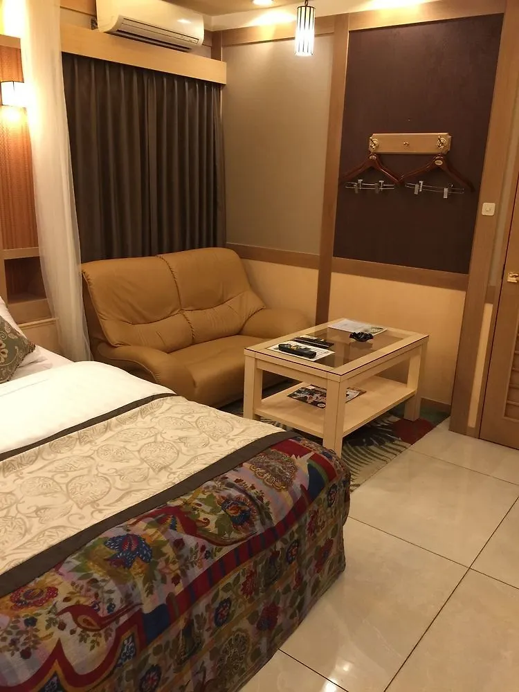 Hotel Kanade Osaka Shinsaibashi