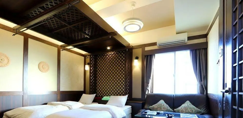 Hotel Kanade Osaka Shinsaibashi 3*,  Japan
